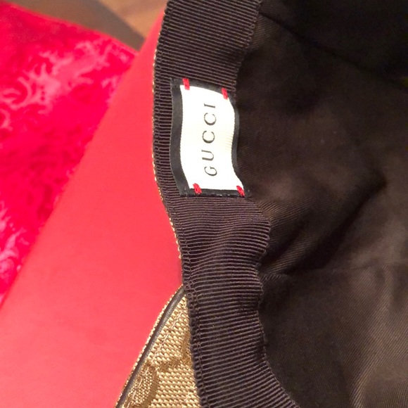 Gucci Cap In Excellent Condition - Picture 6 of 9